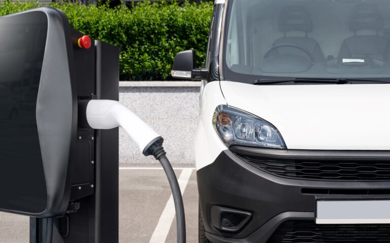 Acquisition de véhicules utilitaires électriques